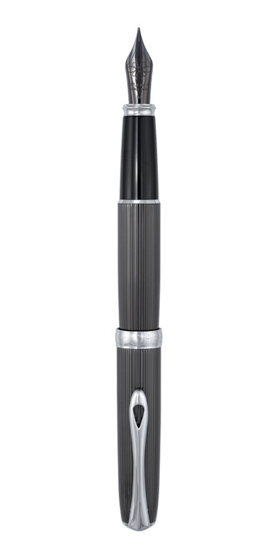 Diplomat EXCELLENCE A2 guilloche black/chrome vulpen