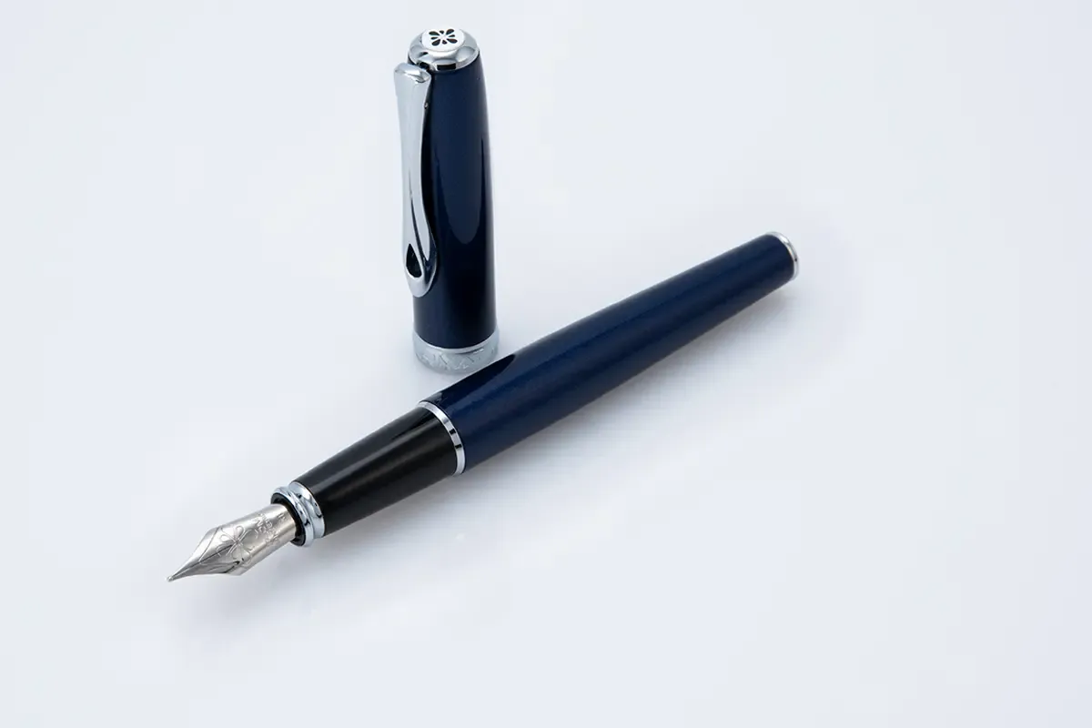 Diplomat EXCELLENCE A2  SKYLINE  blue/chrome vulpen M