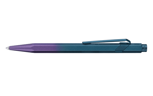 Caran d’Ache 849  Purple Ocean balpen  'Claim Your Style'