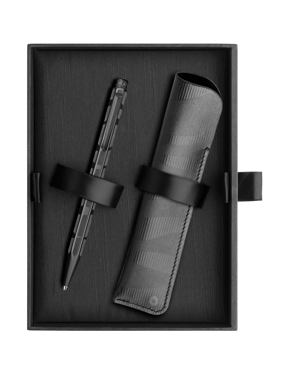 Caran d’Ache ECRIDOR BLACK LINES set met lederetui