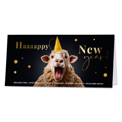 Vrolijke nieuwjaarskaart met feestelijk schaap en goudfolie