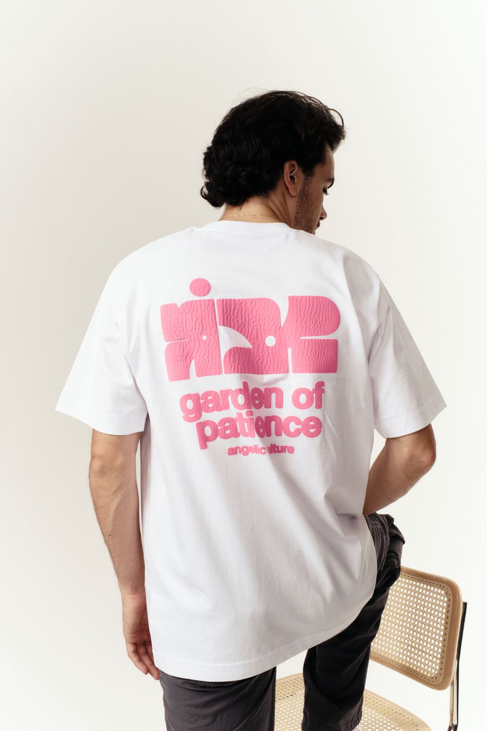 T-Shirt Heavy - &quot;garden of patience pink&quot;