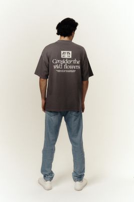 Extra heavy T-Shirt - &quot;consider the wildflowers - grey&quot;