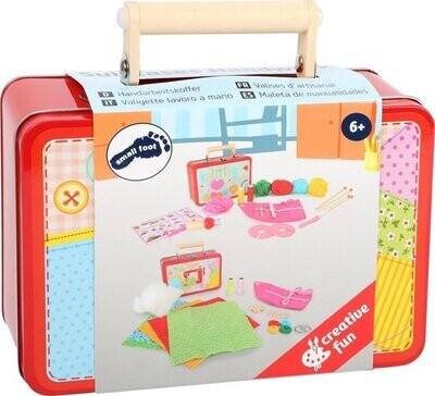 Kinderkoffer Naaiset