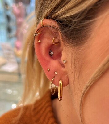 LABRET piercing oval stone