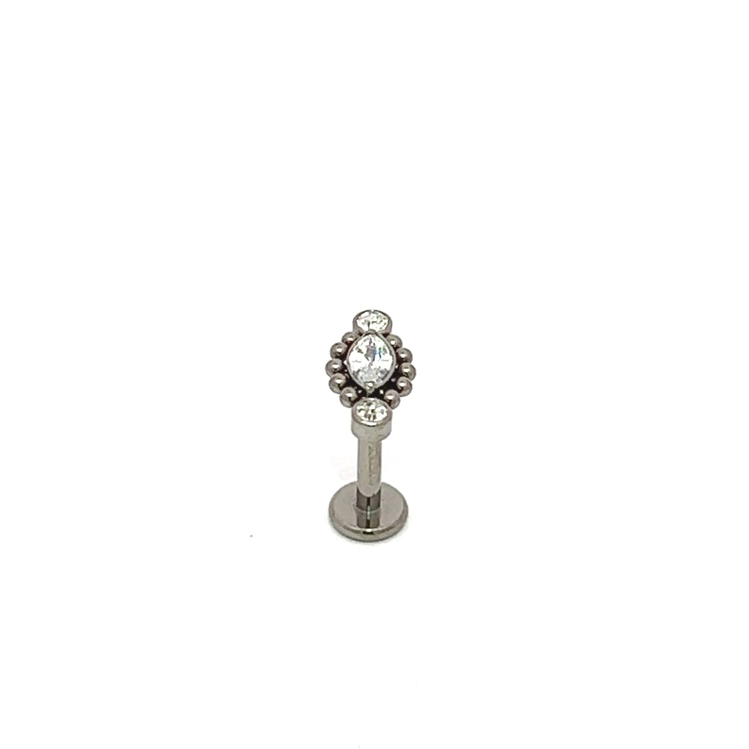 LABRET piercing eye