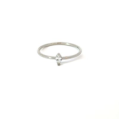 Ring "Oval Solitair 9kt Gold"