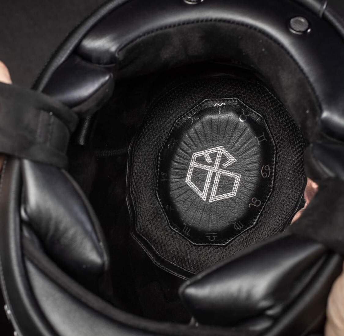 GUANG X-GUANG HELMET PANTHER, Interior Color: Black Interior