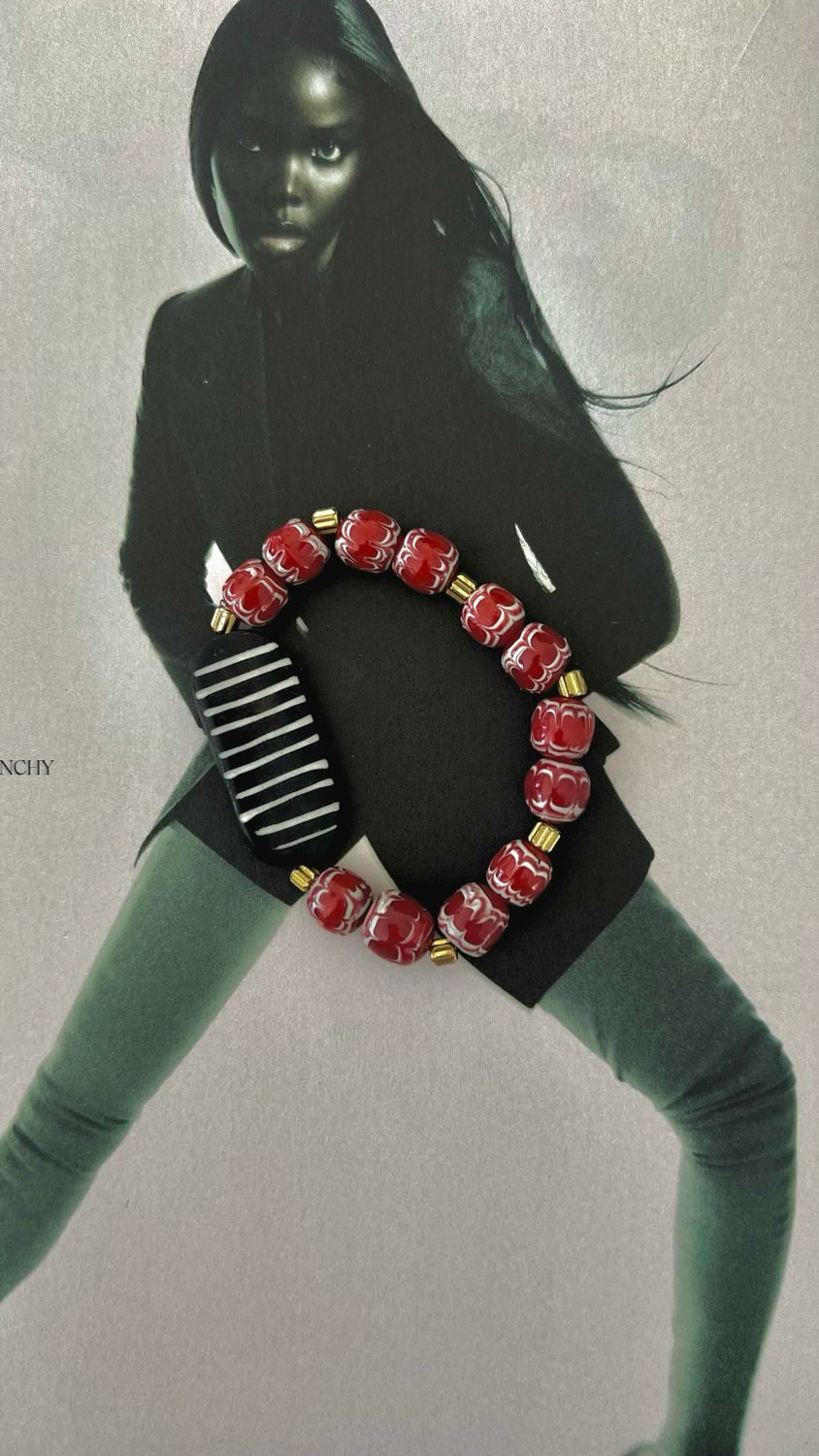 Tribal Beat Armband