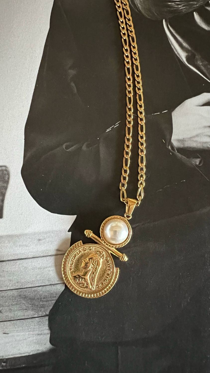 The Athena Coin Necklace 