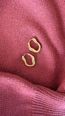  Golden Wave Hoops