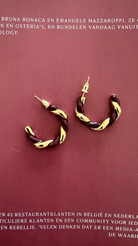 The Mocha Twist Hoops