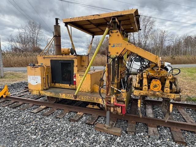 Good condition 1996 Jackson 2400 switch tamper