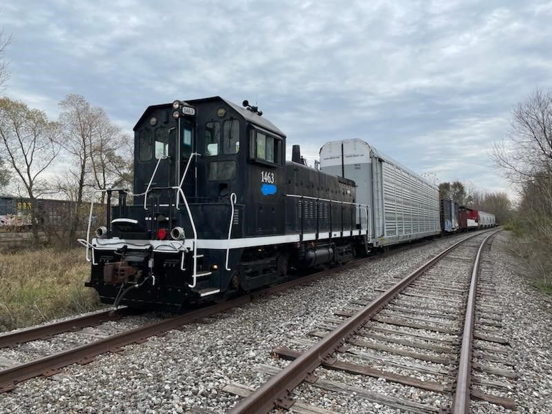 Lease or rent a SW 14 locomotive - call or email for pricing