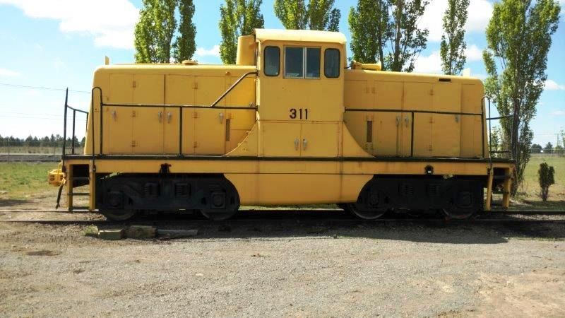 65 ton GE Centercab for sale - price includes loading on a flatcar