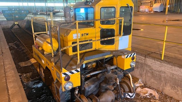 Good condition 9 TM Trackmobile