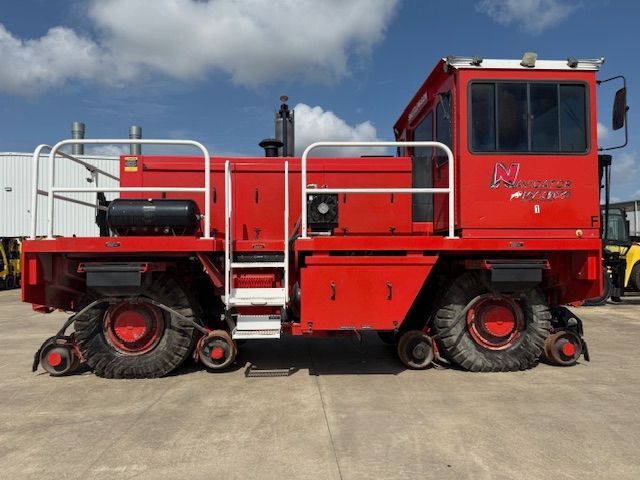 Nice NVX 8040 Shuttlewagon with approximately 6300 hours