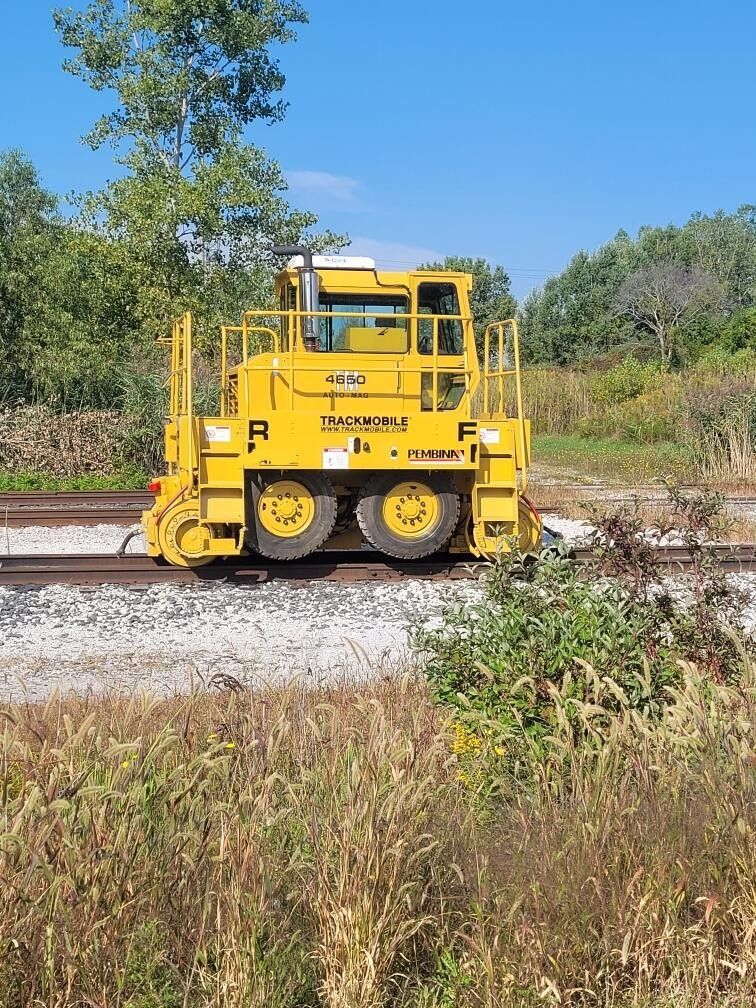 Shopped and serviced Trackmobile 4650 with 4300 hours Shopped and serviced Trackmobile 4650 with 4300 hours