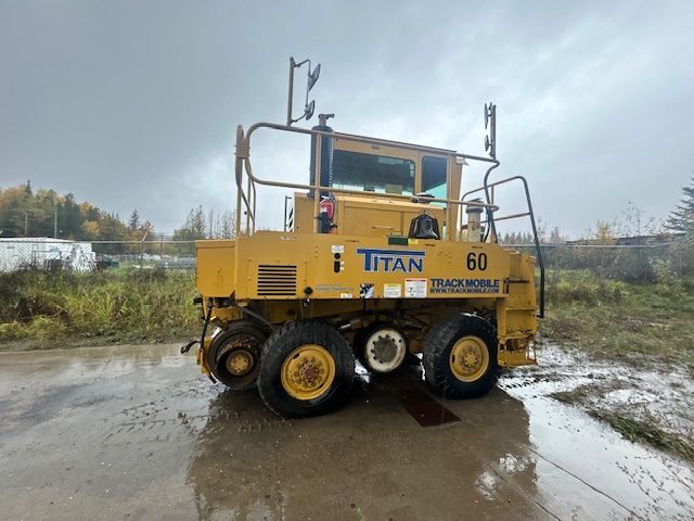 2017 Tier 3 Titan Trackmobile with rebuilt engine 2017 Tier 3 Titan Trackmobile with rebuilt engine