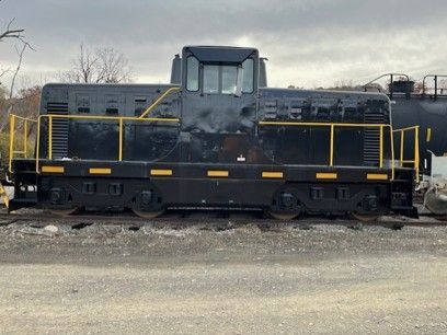 GE 65 ton centercab locomotive formerly owned by US Navy -price includes loading onto a railroad flatcar for shipping GE 65 ton centercab locomotive formerly owned by US Navy -price includes loading onto a railroad flatcar for shipping