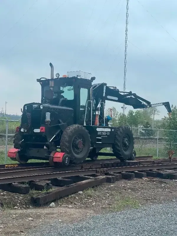 1984 Pettibone Speedswing with spare parts unit