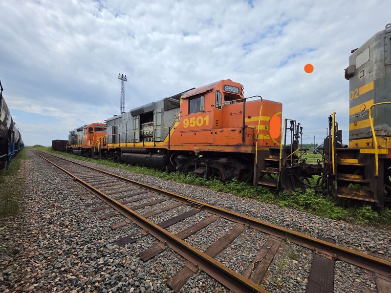 EMD GP 38 remanufactured in 1995 (three for sale) asking for offers with calf unit