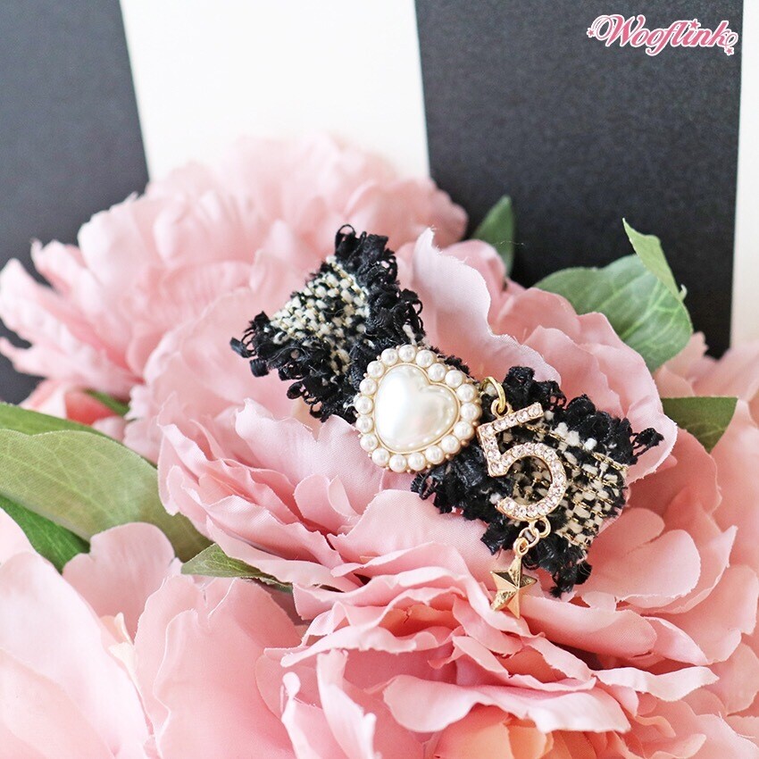Tweed bow black Tweed bow black
