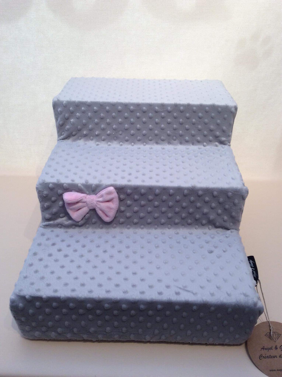Trap Bubbelgrijs + Roze strik Trap Bubbelgrijs + Roze strik