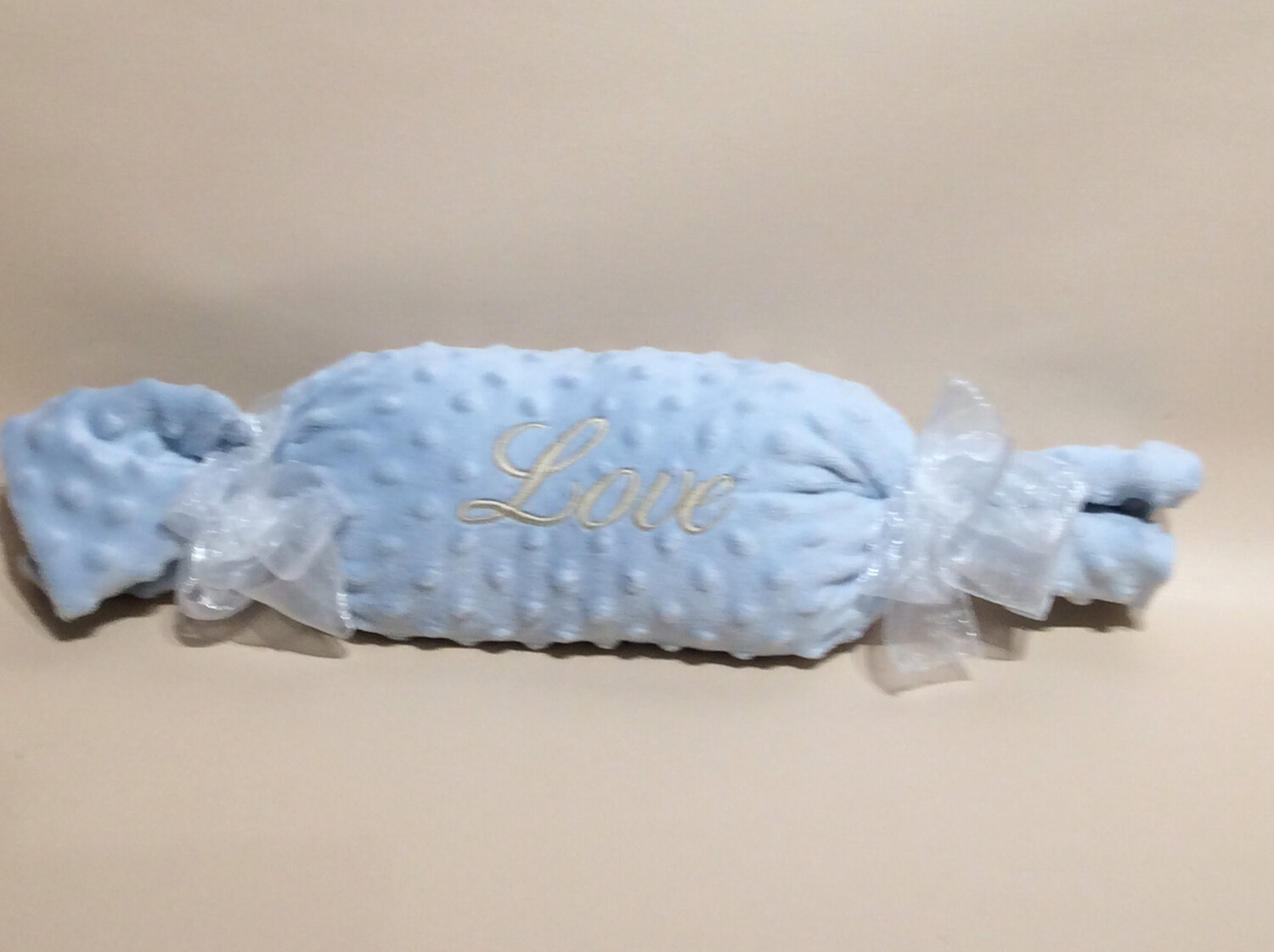 Kussen in snoepvorm blauw « Love » Kussen in snoepvorm blauw « Love »
