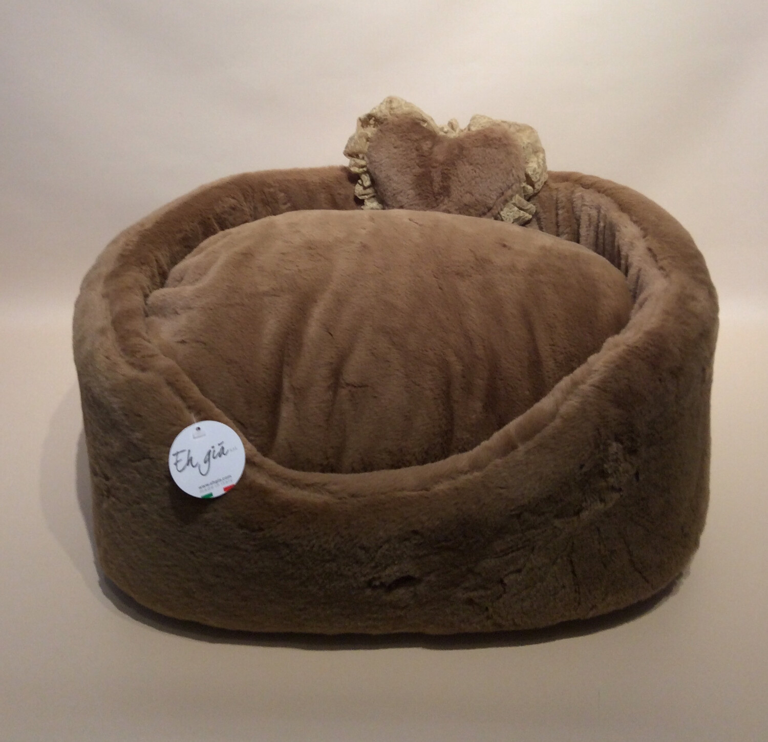 Fluffy high bed taupe Fluffy high bed taupe