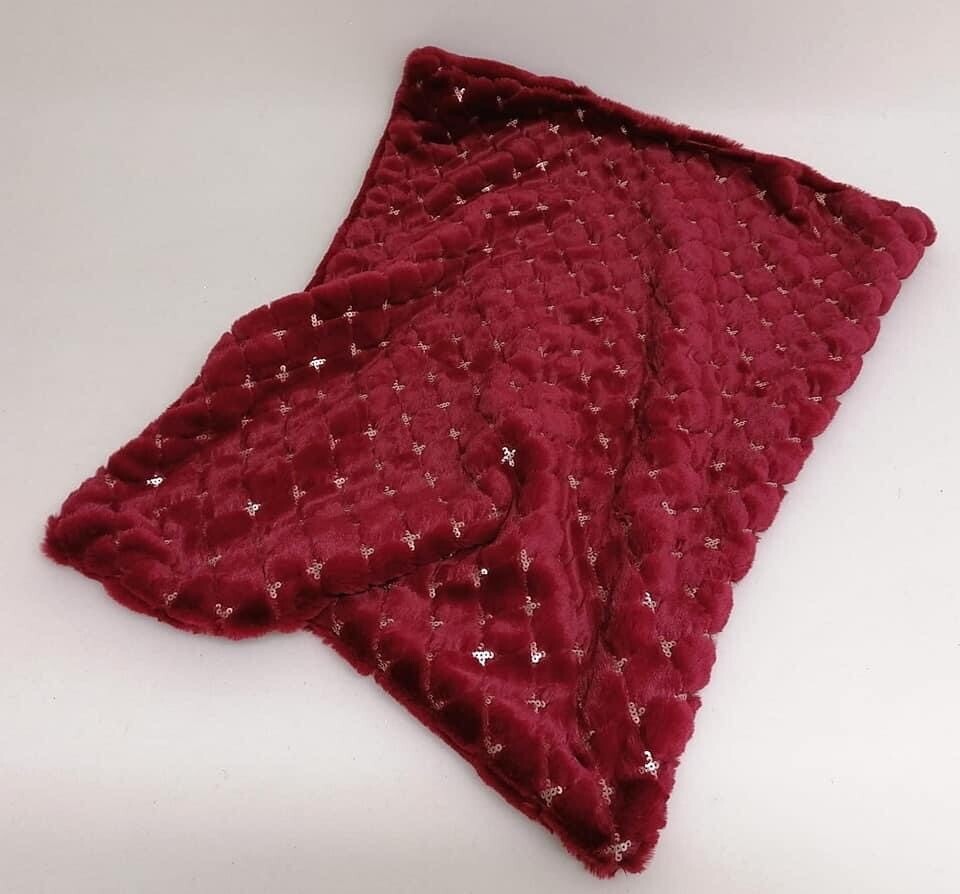 Blankets red 50x70 Blankets red 50x70