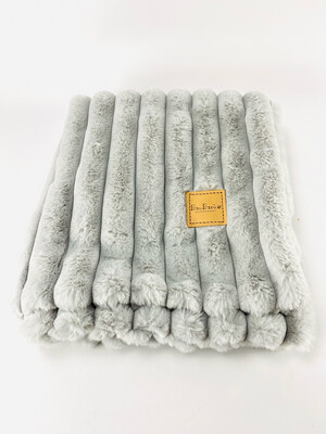 Blanket trap grey