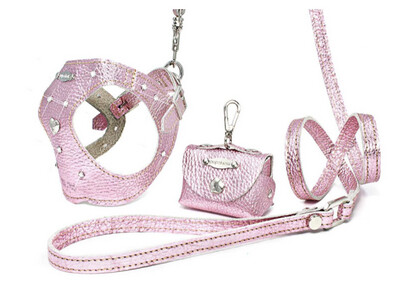 Glam leather harness and leash with poop bags dispender Barbie