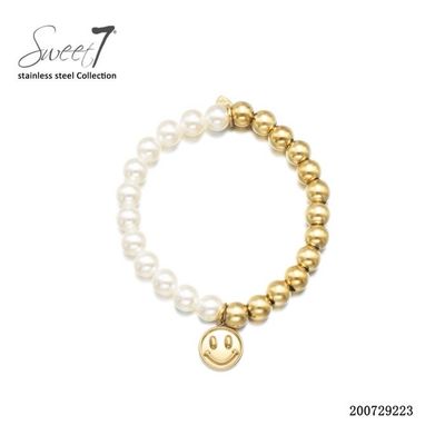 Armband parels smiley. Armband parels smiley.