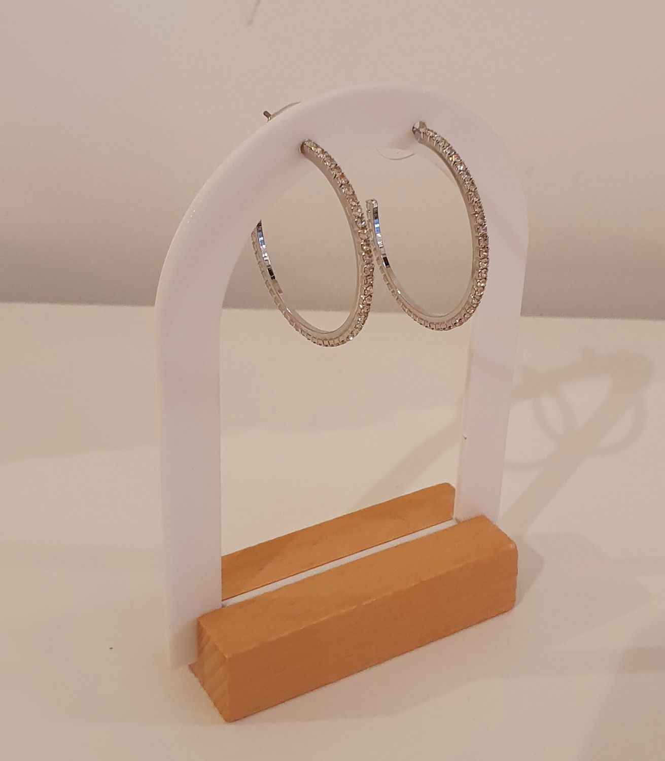 Komai zilver.