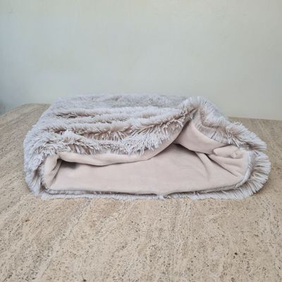 SnoozZzie Ma’at + Donn 50x50cm