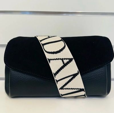 Fleur S black