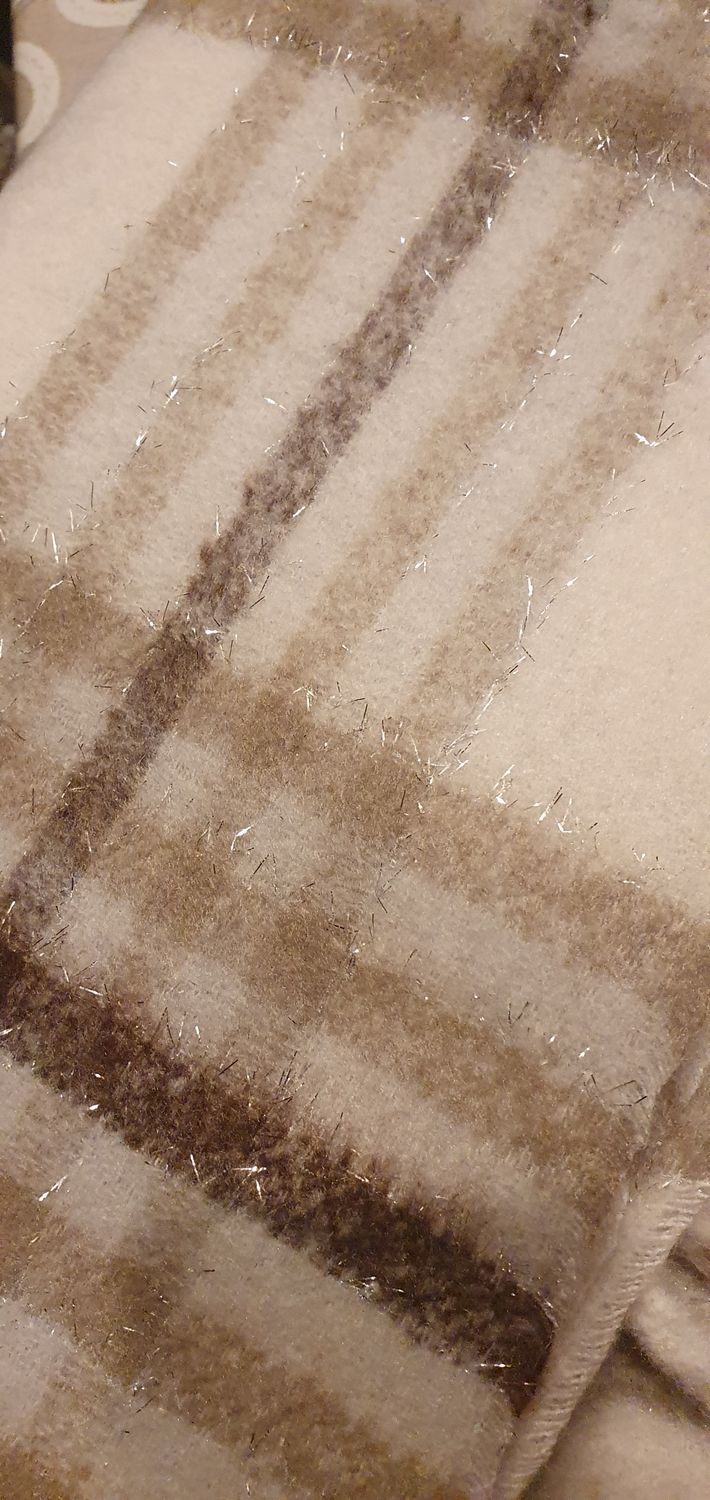 Scarf beige