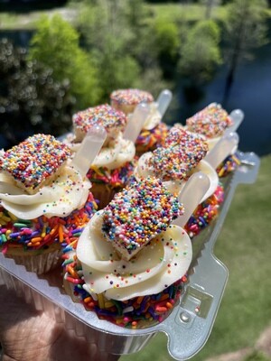 Confetti cupcakes