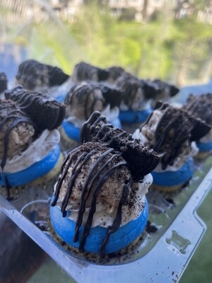 Cookie Monster cupcakes
