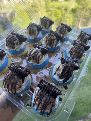 Cookie Monster cupcakes