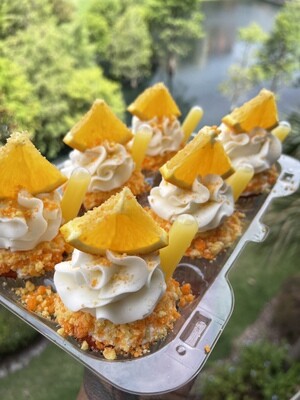 Orange creamsicle cupcakes