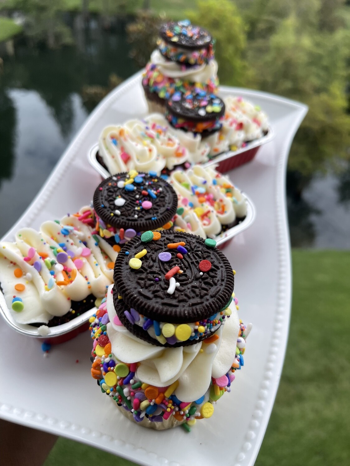 Confetti chocolate loaded tin cake recipes