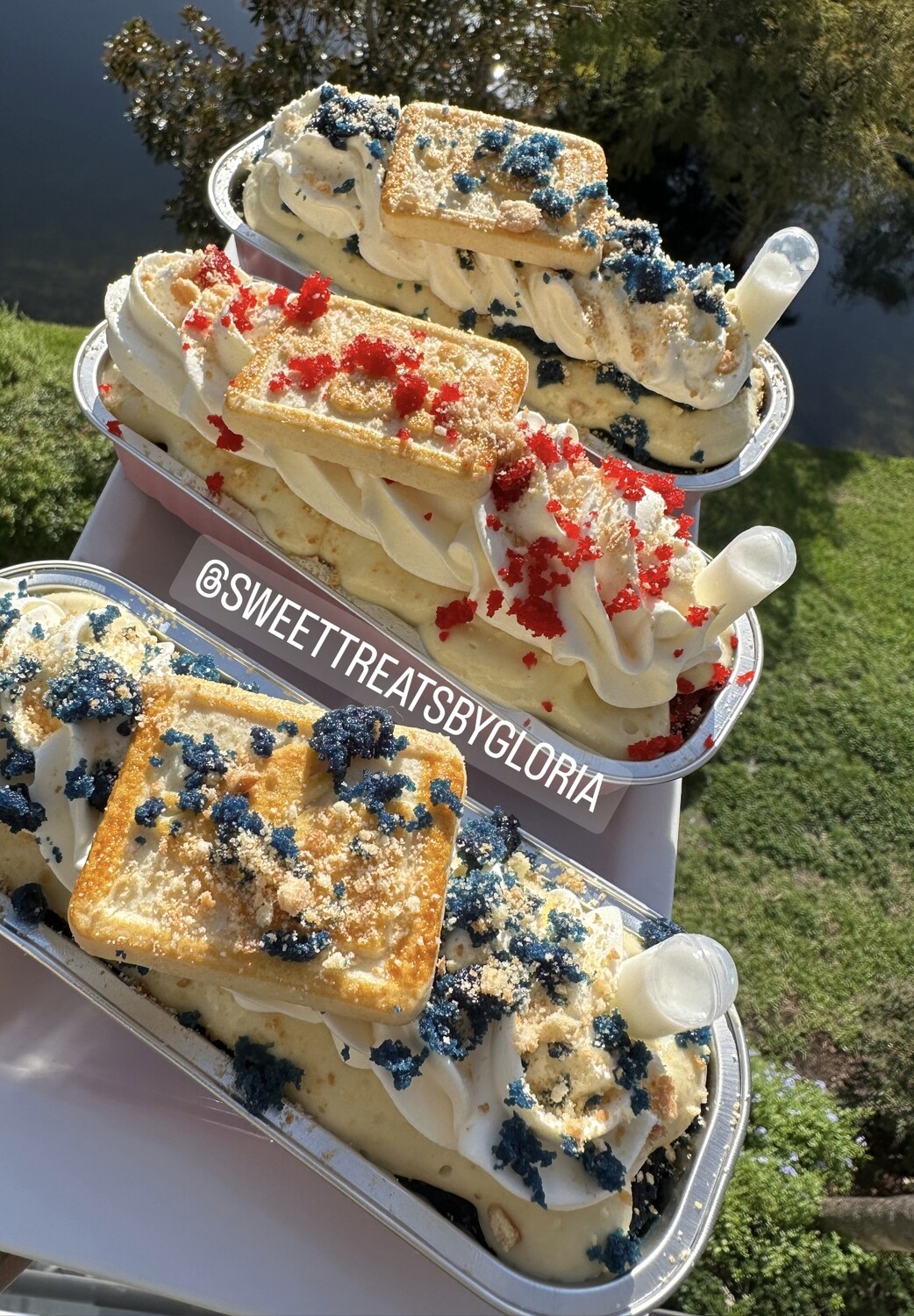 Blue velvet &amp; red velvet banana pudding  cake recipe