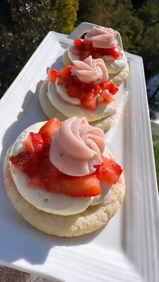 Strawberry cheesecake cookie recipe