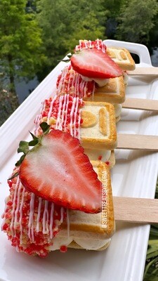 Strawberry shortcake cheesecake dessert pops recipe