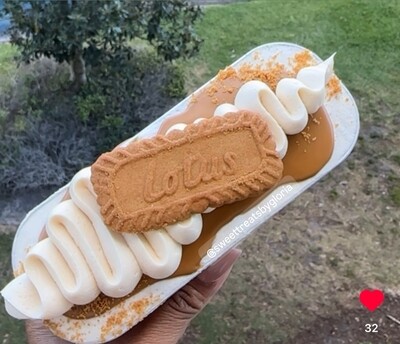Cookie butter cheesecake tin cake recipe