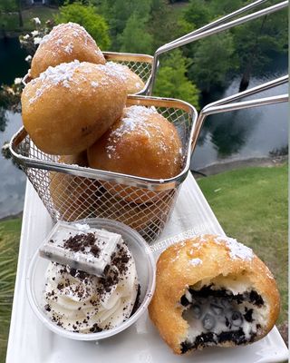 Cookies and cream cheesecake deep fry Oreo recipe