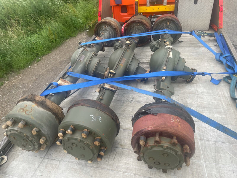 Saxon Rear Axles (New)