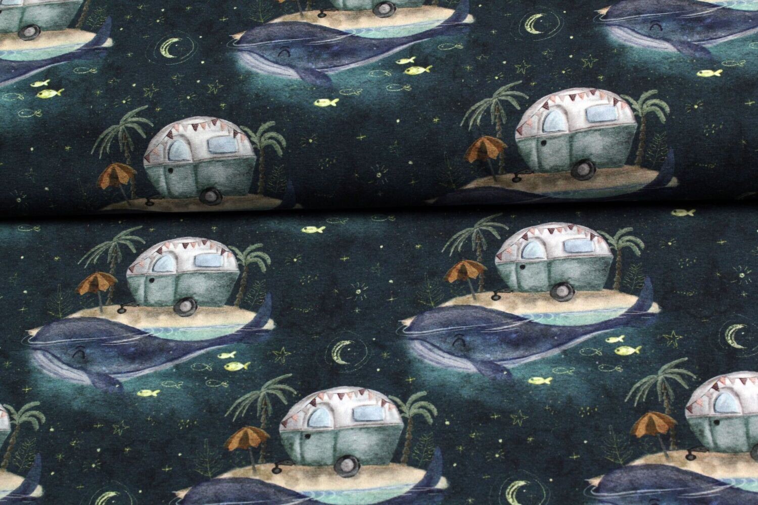 Jersey Camping Whale Jersey Camping Whale